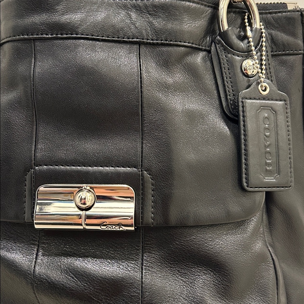 Coach (EUC) Kristin Leather Shoulder Bag - Picture 3 of 16